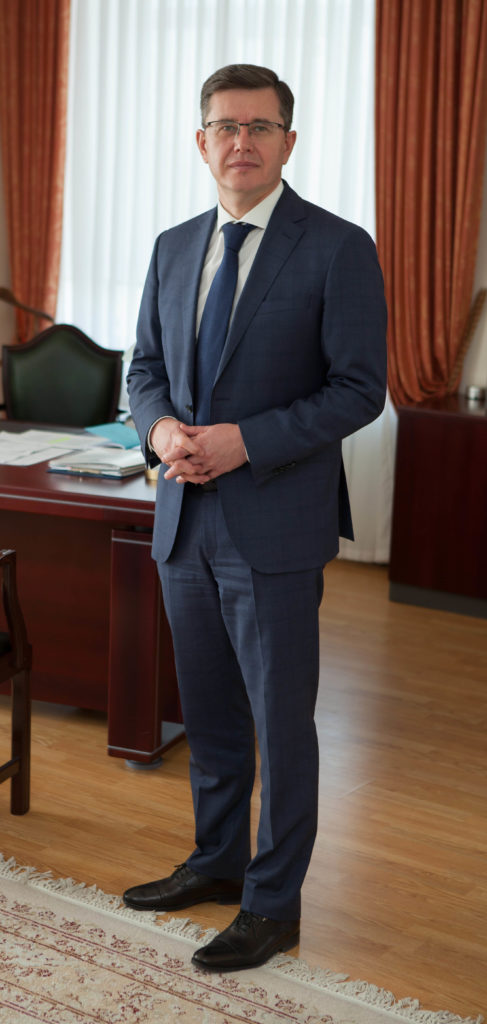 Kuzmyshyn_V_M_1